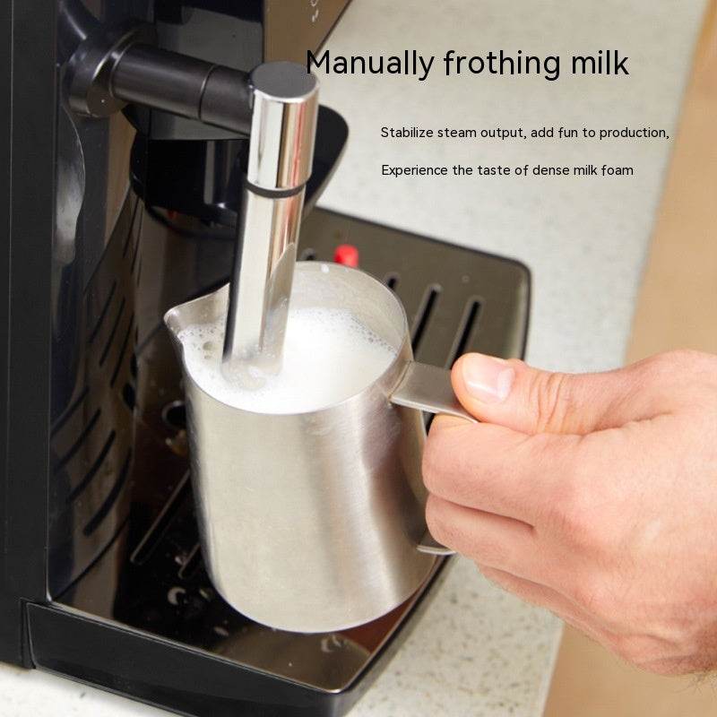 Machine à café automatique à écran tactile de petite taille - Style & confort