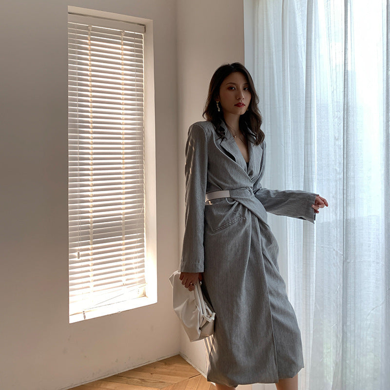 Robe élégante à manches longues pour femme