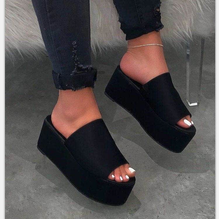 Sandales et pantoufles Génoise à fond épais - Style & confort