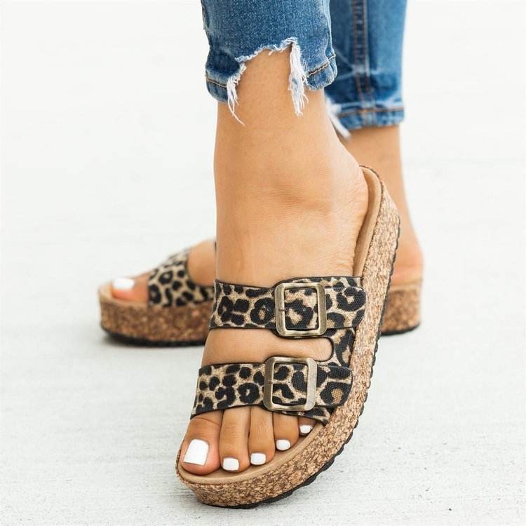 Sandales plates pour pieds plats - Style & confort