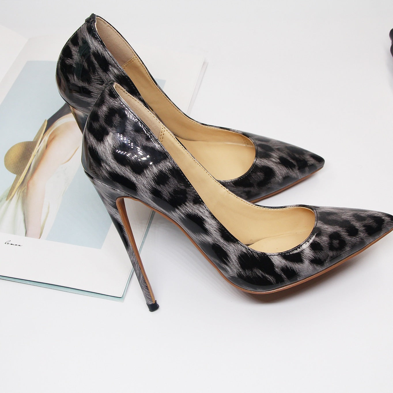 Chaussures à talons hauts et bout pointu pour femme, motif animal