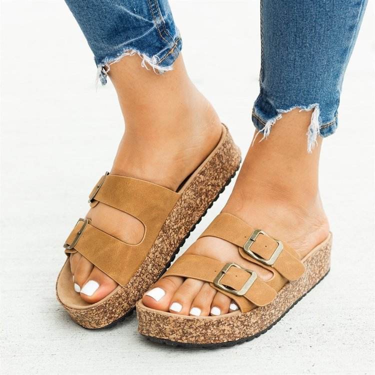 Sandales plates pour pieds plats - Style & confort
