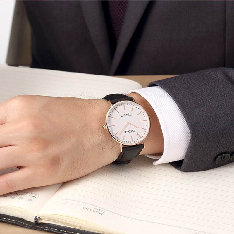Montre en cuir à grand cadran pour couple - Style & confort