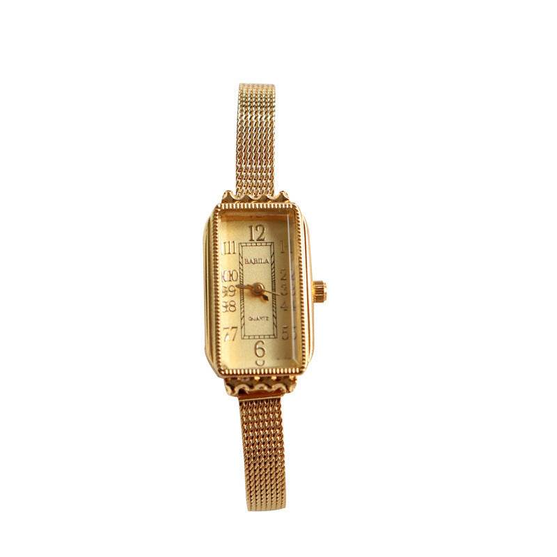 Montre à tête carrée sculptée et personnalisée de style rétro - Style & confort