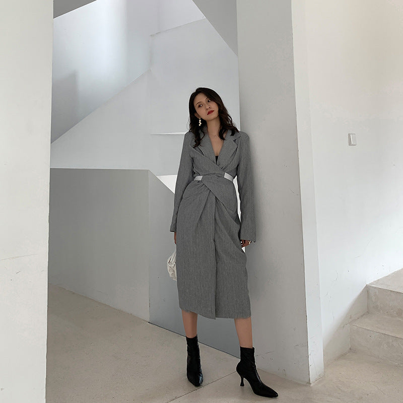Robe élégante à manches longues pour femme