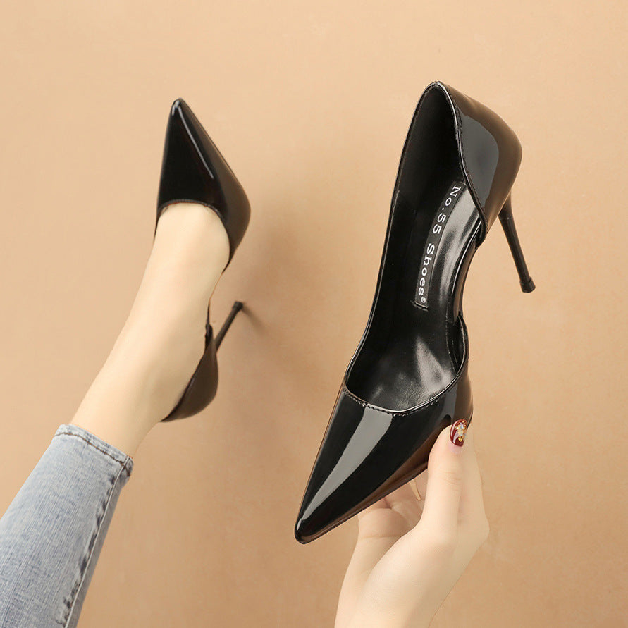Chaussures à talons hauts et bout pointu avec talons aiguilles creux