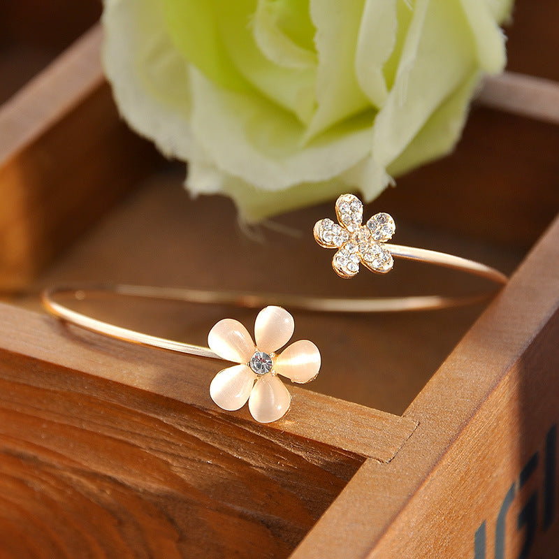Little daisy bracelet