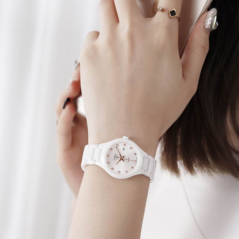 Montre simple femme en Céramique Blanche - Style & confort