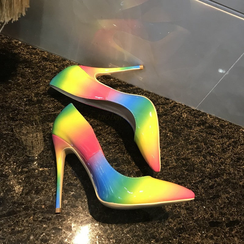 Talons hauts arc-en-ciel