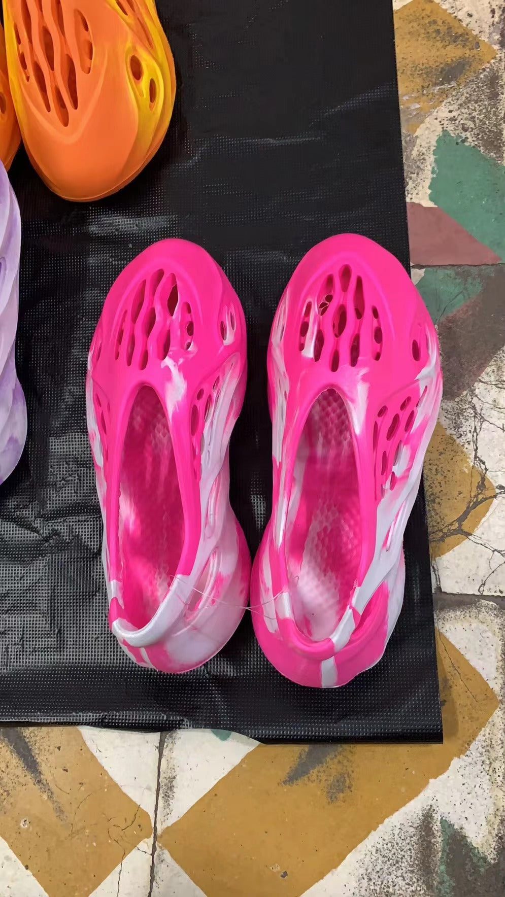 Sandales pour hommes, style camouflage