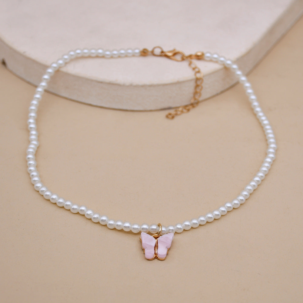 Elegant white pearl choker necklace