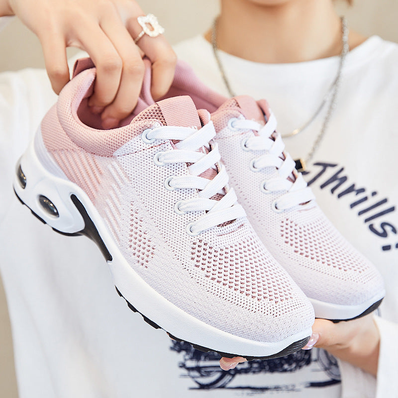 Lightweight, practical and trendy sports shoes for women