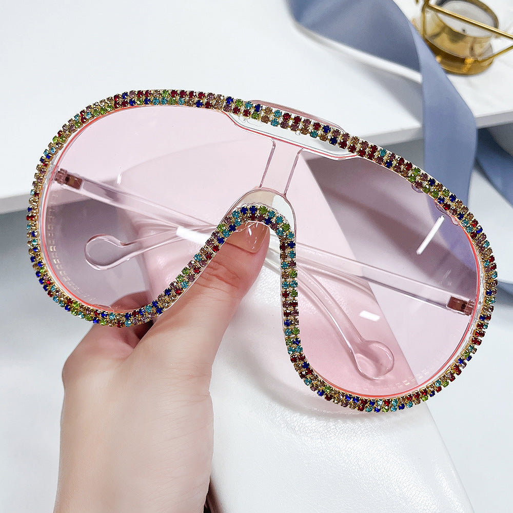 Lunettes de soleil incrustées de diamants pour extérieur