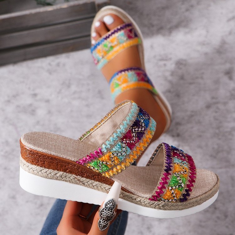 Women's Trendy Wavy Pattern Woven Sandals