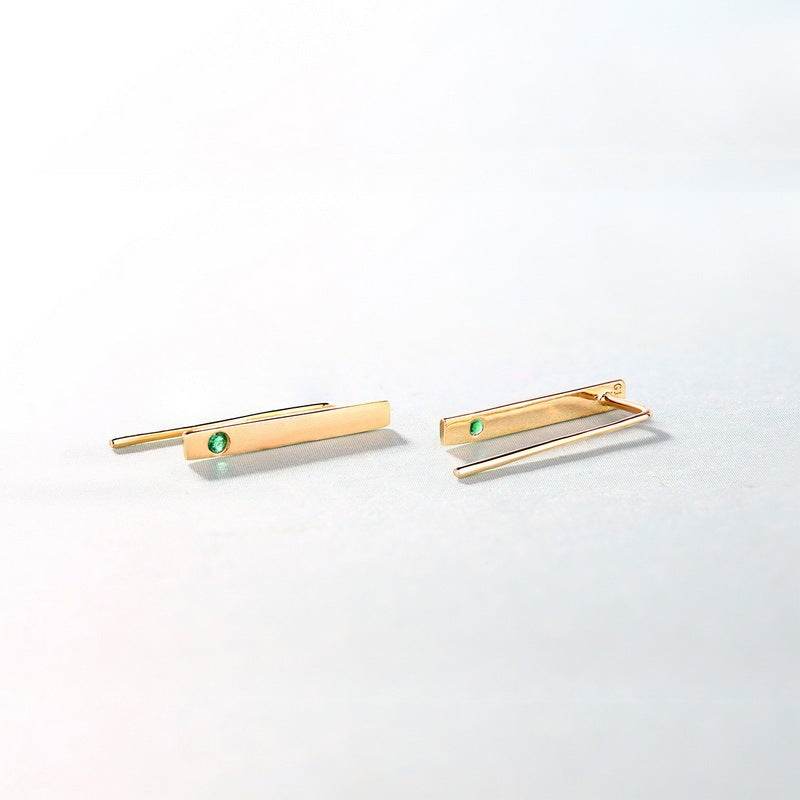 Boucles d'oreilles fines minimalistes en or 14 carats avec émeraude naturelle - Style & confort