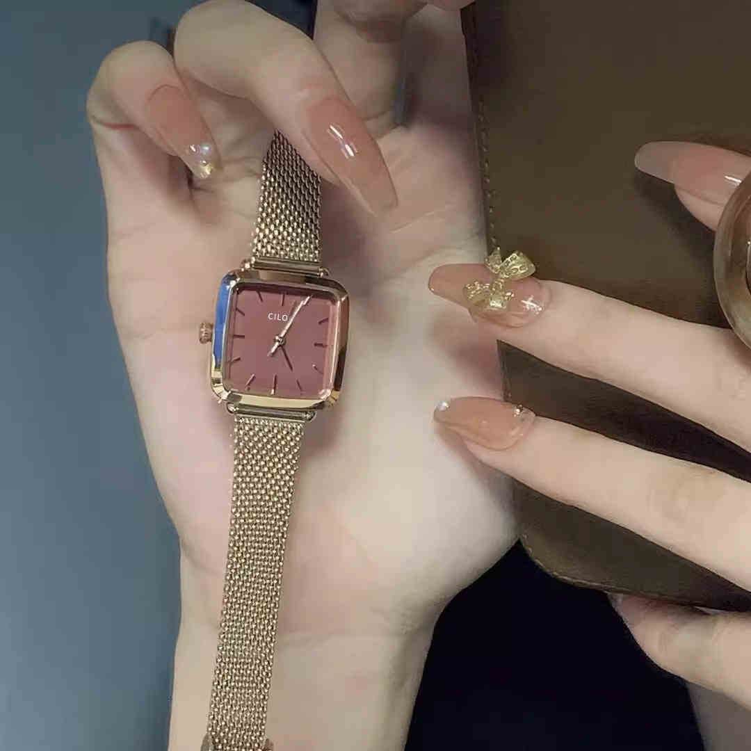 Montre pour femme Temperament Entry Lux - Style & confort
