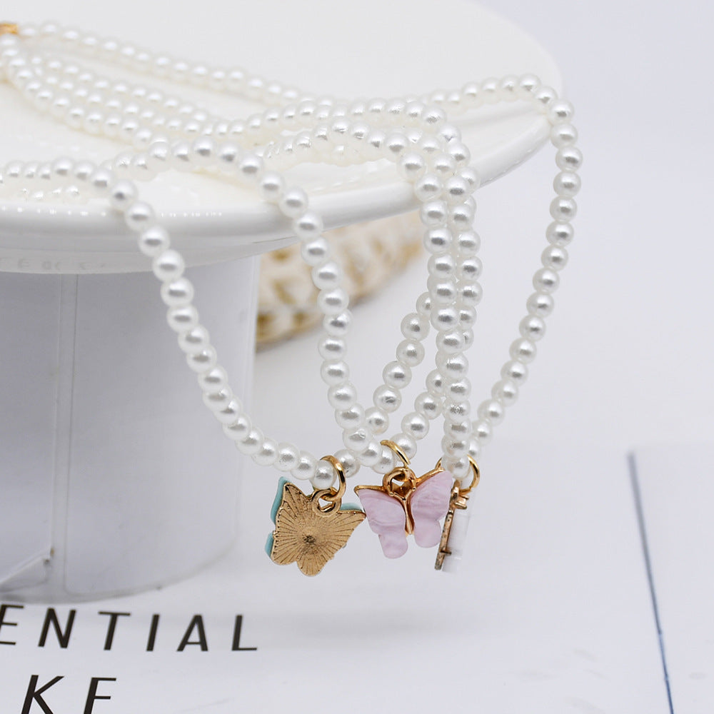 Elegant white pearl choker necklace