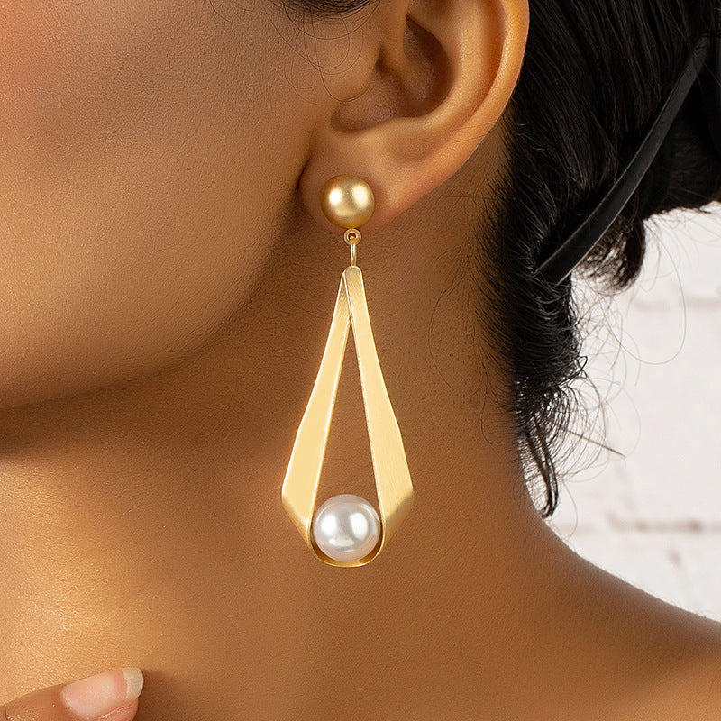 Trendy and unique earrings for women