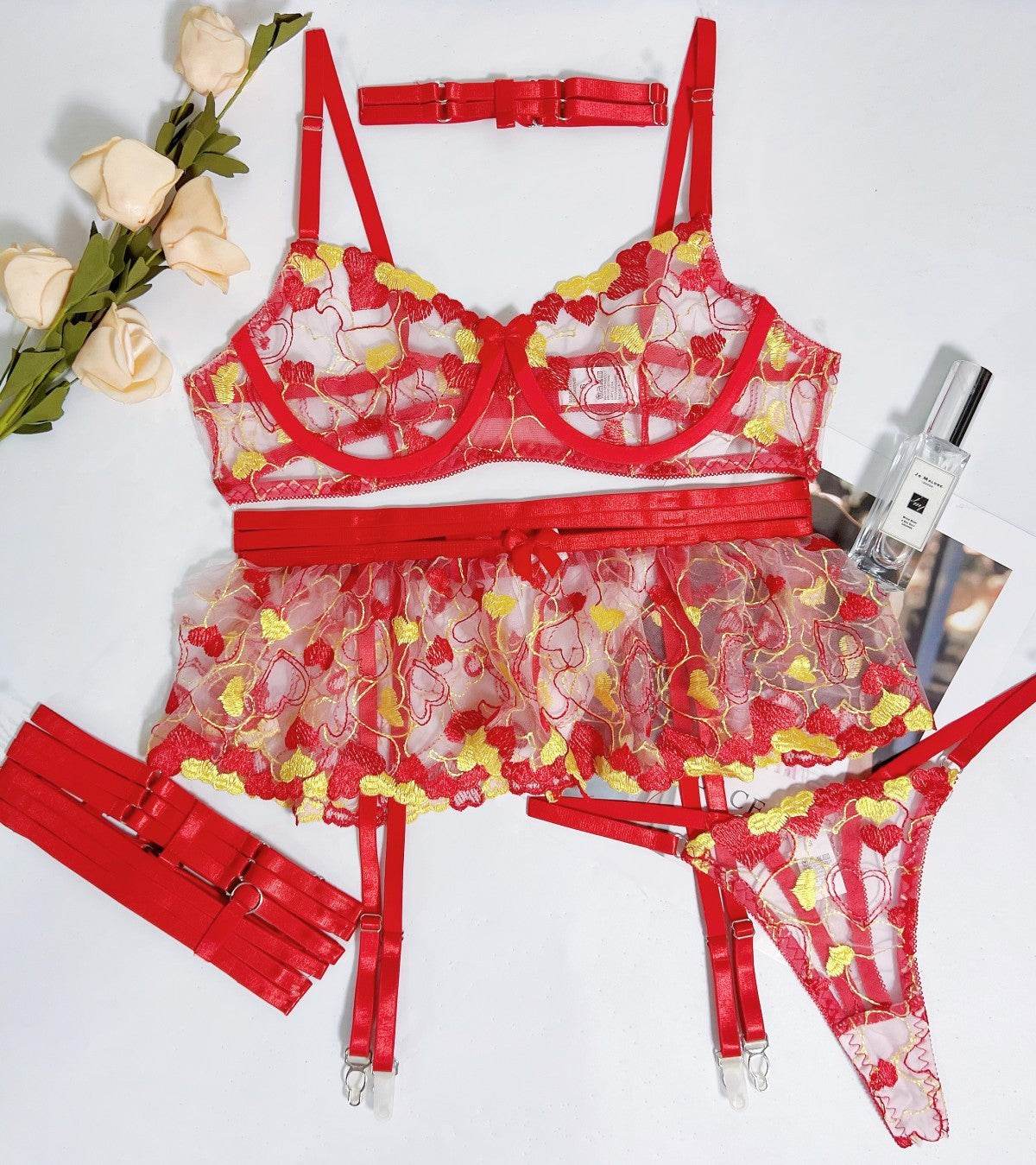 Lingerie sexy transparente en maille brodée à volants Love - Style & confort