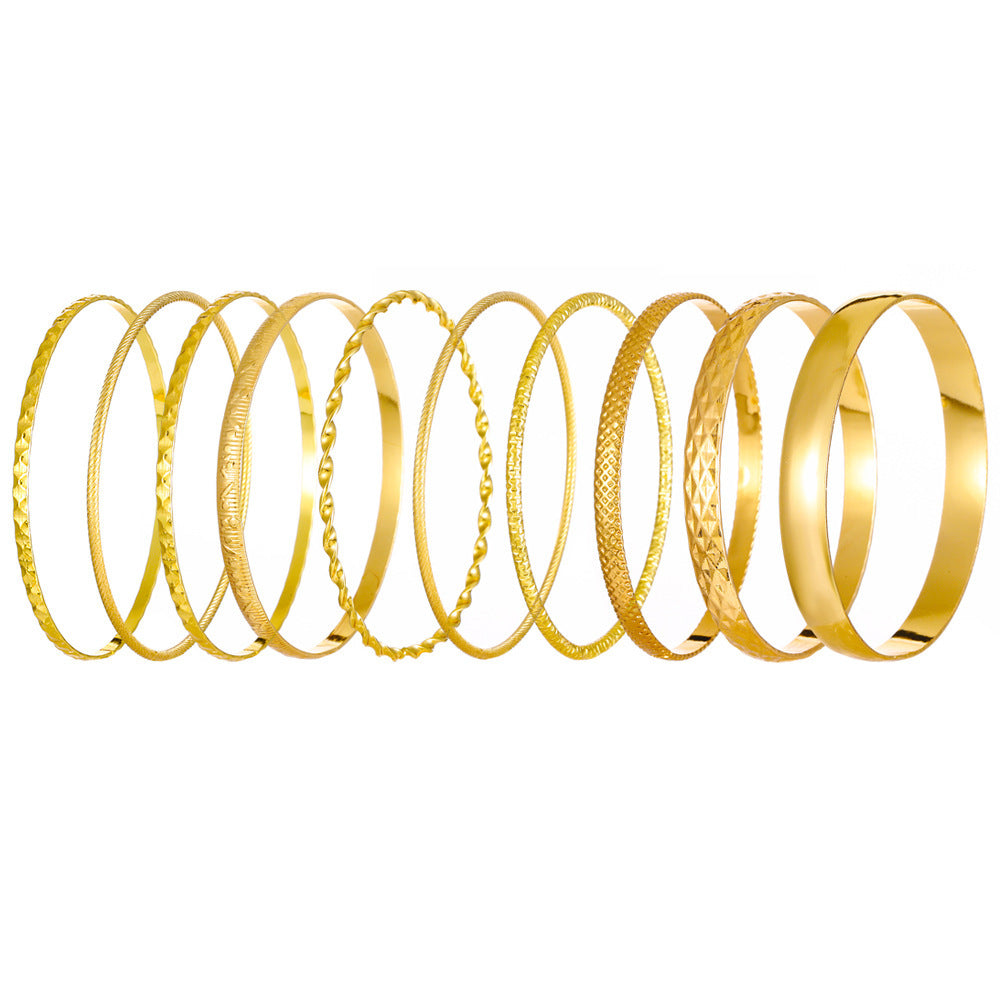 10 Pcs Retro Ethnischen Stil Legierung Breite Armbänder Gold Glänzend