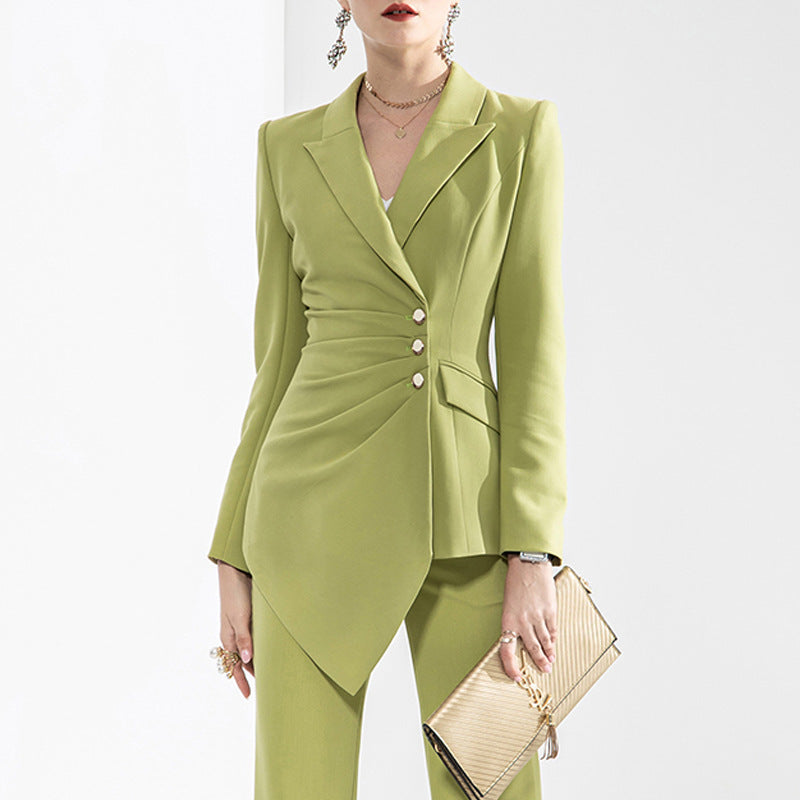 Costumes irréguliers à la mode pour femmes pour la coupe