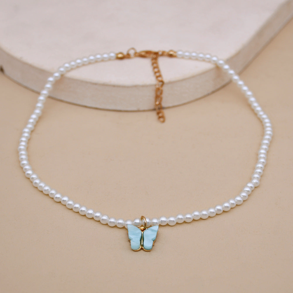 Elegant white pearl choker necklace