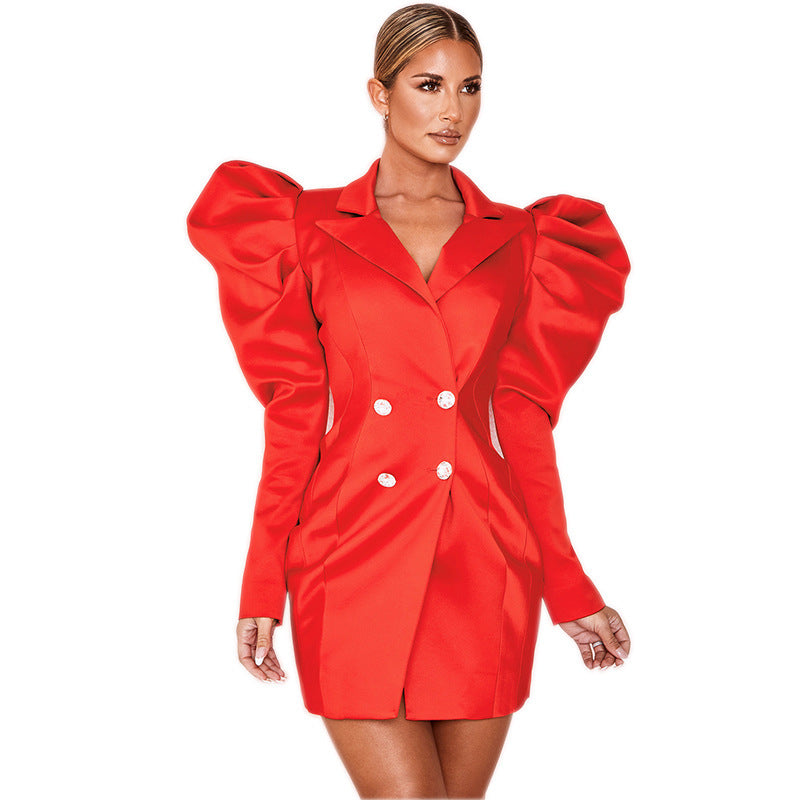 Little dress with a wrap-around suit jacket on the hips