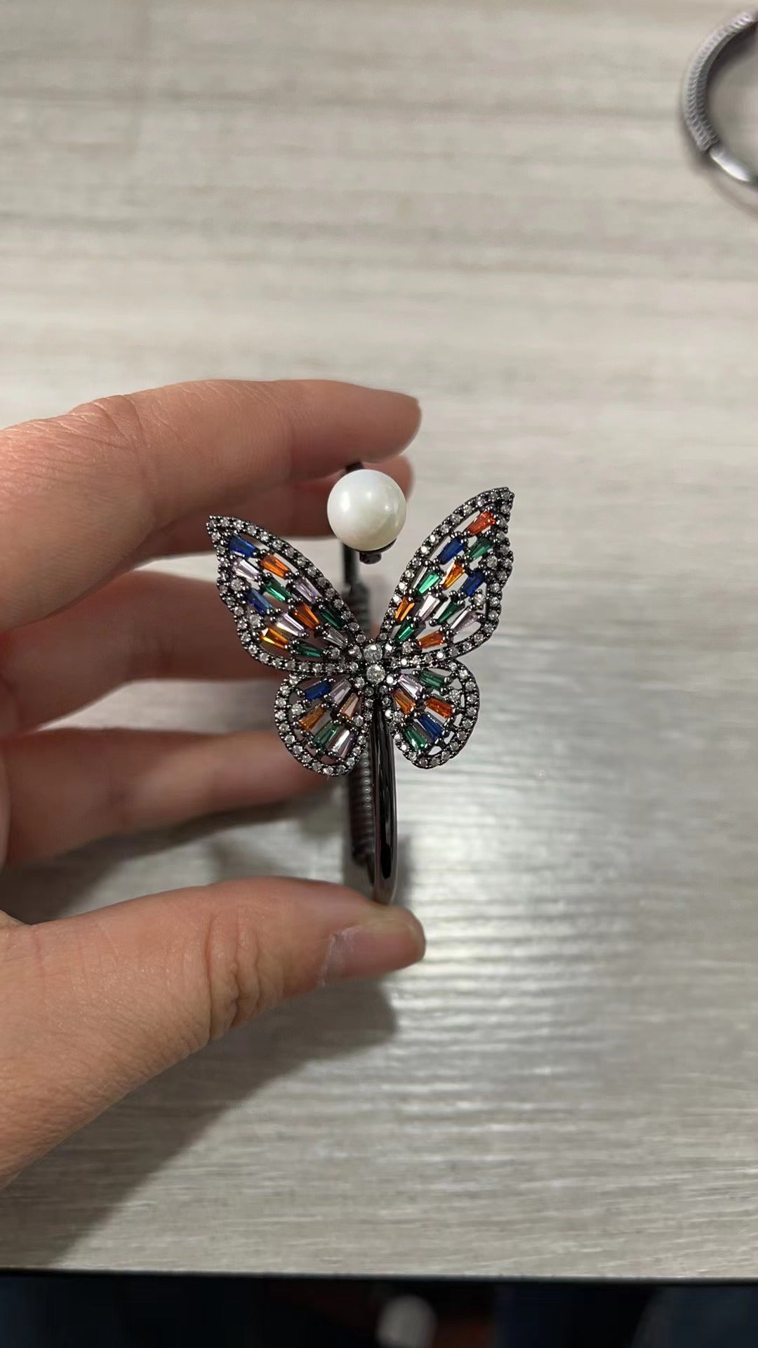 Vintage hollow out bracelet for women