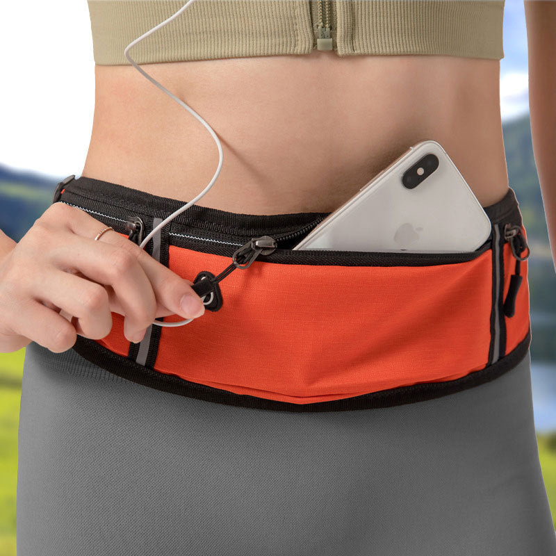Sports fanny pack with pocket