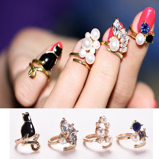 Pearl and rhinestone ring