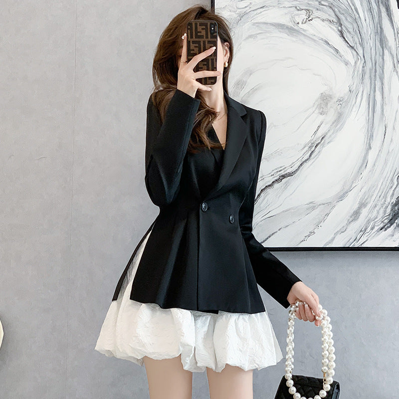 Two-piece set for women, small suit and short white skirt