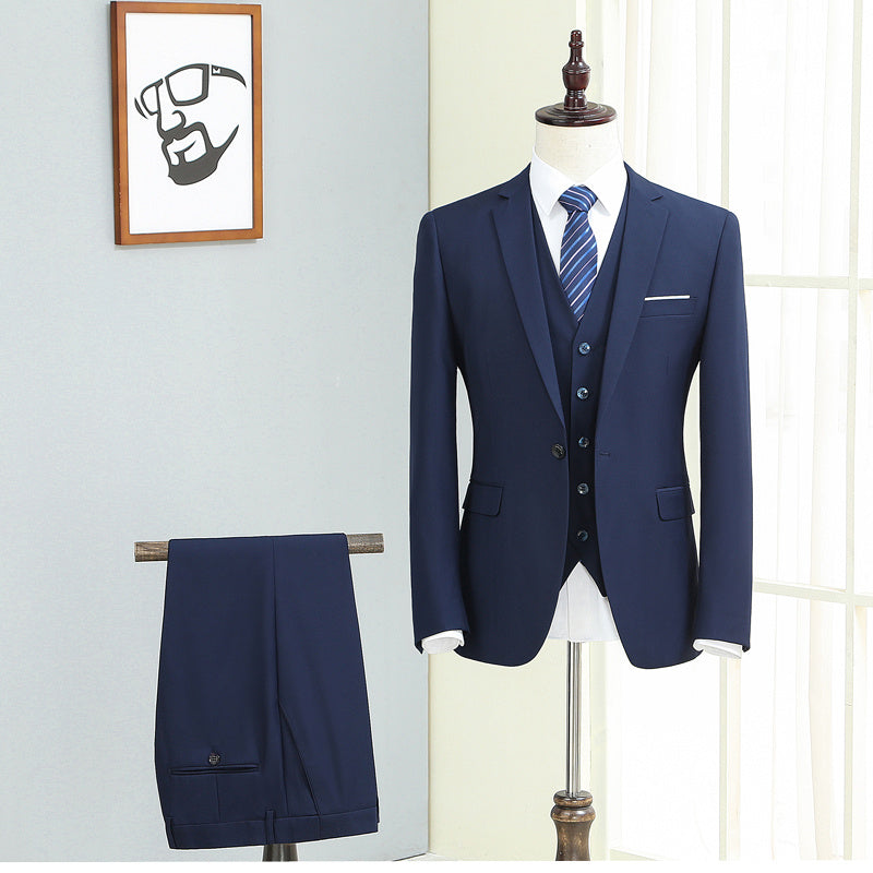 Dreiteiliger Anzug für Herren, schicker und eleganter Stil
