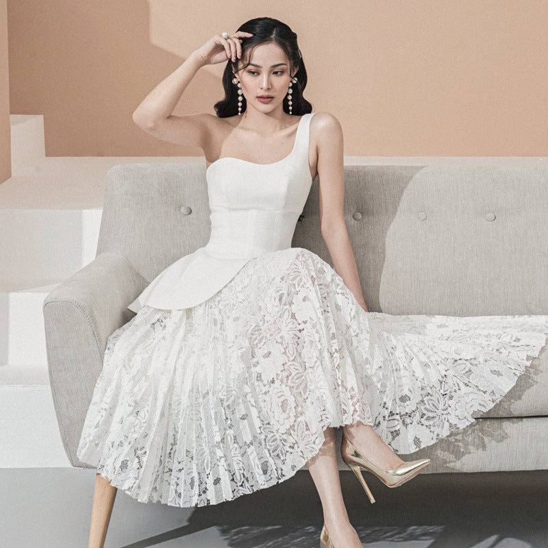Robe longue asymétrique asymétrique à une épaule pour femme